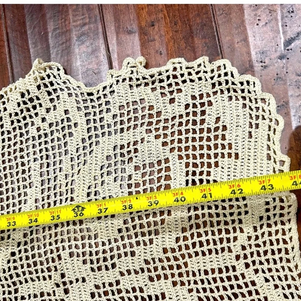 Vintage Crochet Lace Table Linens and Wrist Handbag  Make Up Bag